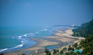 What is Special About the Beach at Cox's Bazar?