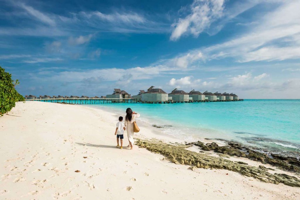 How to Vacation in the Maldives