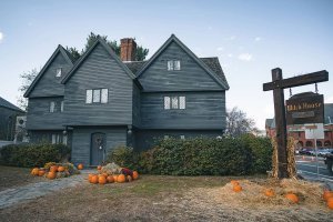 Best Places to Visit in October Usa