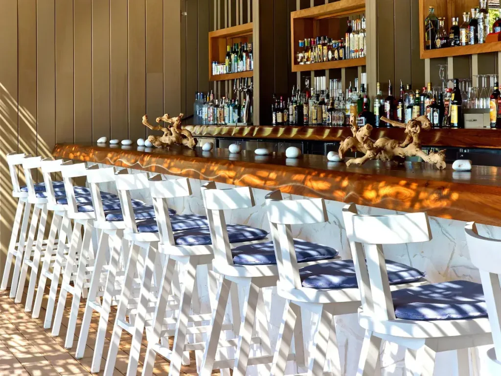 Poolside bar