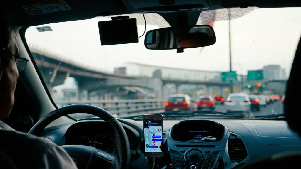 Ridesharing and Carsharing Options