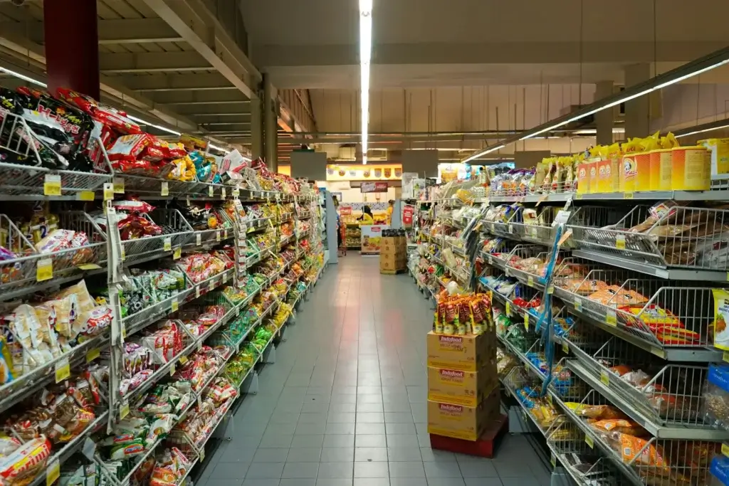 Grocery Shopping Like a Local