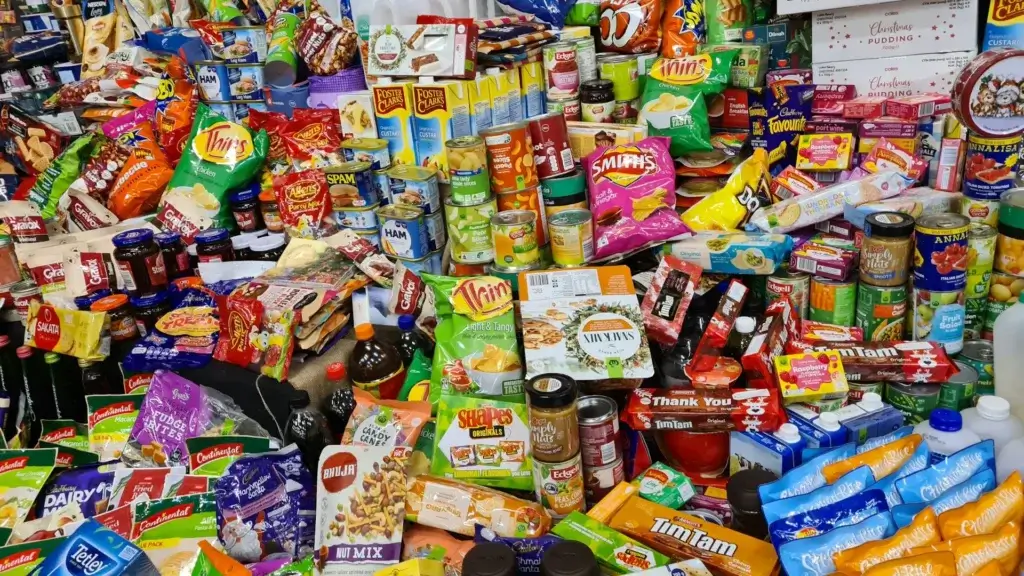 Packing Snacks and Travel Friendly Foods